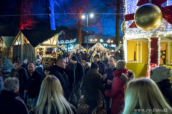 Frivillig jul FB - fotograf Per Billle-20171215-9728