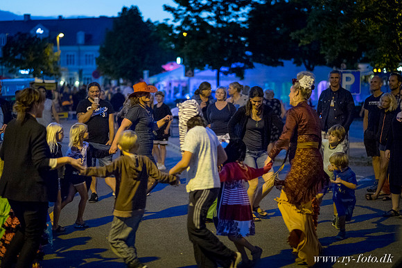 Ry by night-20160826-6276