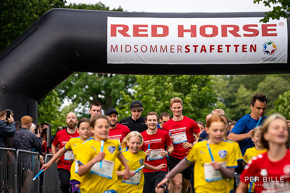 Red Horse midsommerstafet-webl-Fotograf Per Bille-20240606DSC00296