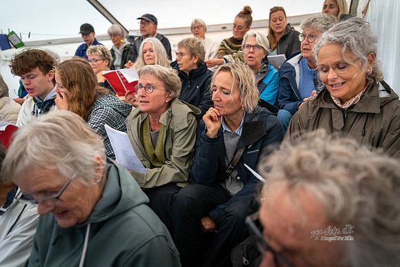 Biblioteksteltet - Fællessang-print- Fotograf Per Bille-20230823DSC04171