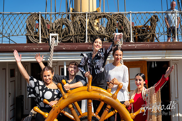 Flamenco - fregatten jylland-web m logo -Fotograf Per Bille-220824-DSA00262
