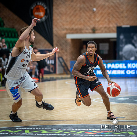 BB VS Næstved-web m logo-Fotograf Per Bille 20251024-16