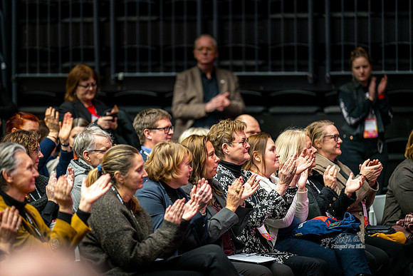 Carte Blanche- poeterna Nasir Sarr och Marx Mukaru, Folk och Kutur torsdag, Volvo CE Arena-web- Fotograf Per Bille-februar 05, 2026AAA07598