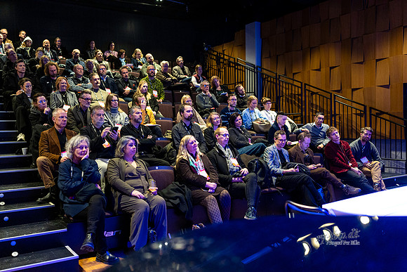 AI och MAKTEN ÖVER MUSIKEN, Folk och Kutur torsdag, SCENKONST-web- Fotograf Per Bille-februar 05, 2026DSC00355