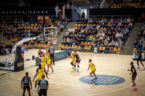 Bakken vs Horsens-web- Fotograf Per Bille-20260416-DSC00370