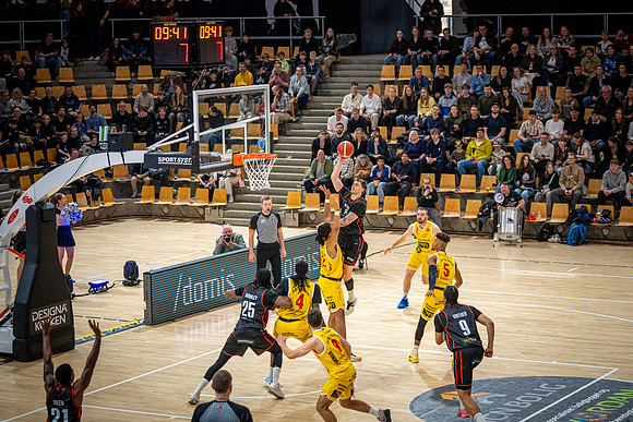 Bakken vs Horsens-web- Fotograf Per Bille-20260416-DSC00379