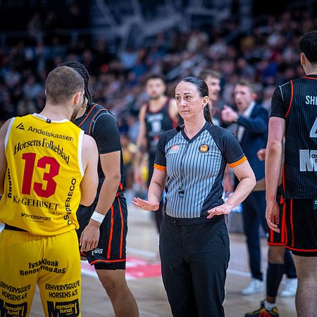 Bakken vs Horsens-web- Fotograf Per Bille-20260416-DSC00623