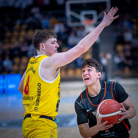 Bakken vs Horsens-web- Fotograf Per Bille-20260416-DSC01924
