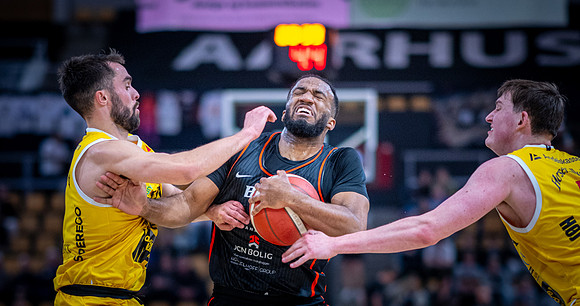 Bakken vs Horsens-web- Fotograf Per Bille-20260416-DSC02245