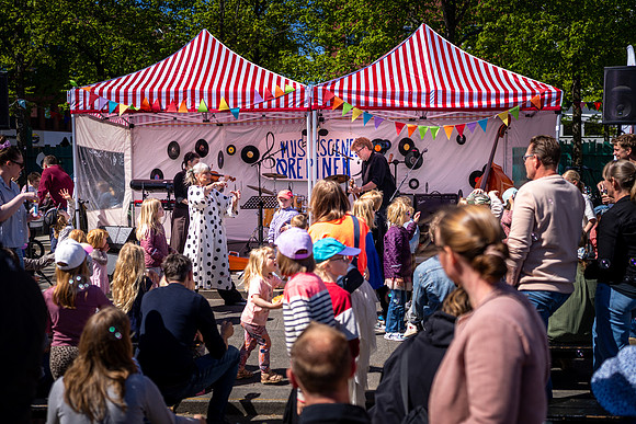 Sløngeldage-web- Fotograf Per Bille-20260509-AAA00081