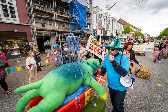 Sløngeldage-web-fotograf Per Bille-20250524AAA08025
