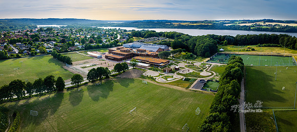 Ry - Søhøjlandets Skole og Børnehus-web- Fotograf Per Bille-20260711-DJI_20260711193703_0093_D-Pano