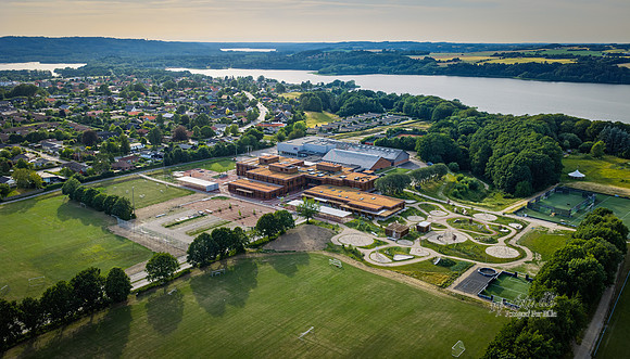 Ry - Søhøjlandets Skole og Børnehus-web- Fotograf Per Bille-20260711-DJI_20260711193603_0090_D