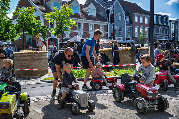 Skanderborg City - Landmænd kommer til byen-web- Fotograf Per Bille-20260606-AAA09333