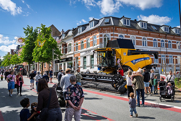 Skanderborg City - Landmænd kommer til byen-web- Fotograf Per Bille-20260606-AAA09446