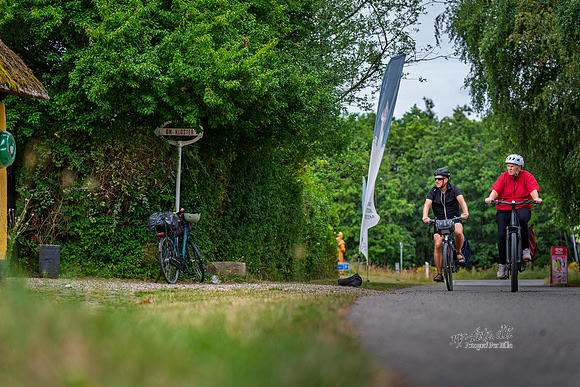 Øm Kloster - cyklister-web- Fotograf Per Bille-20260726-AAA05028