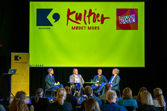 Keynotes med Stefan Wallin og Jette Christensen-web-Fotograf Per Bille-20250623-DSC02683