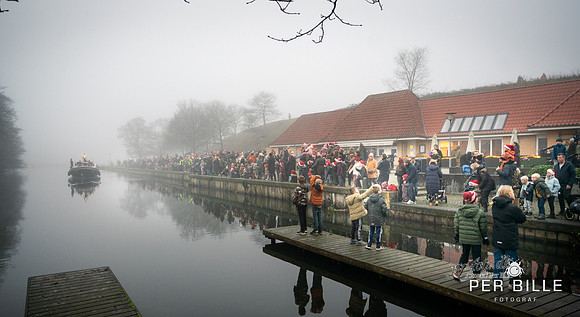 Juletræstænding Ry-web -Fotograf_Per_Bille-20221126DSA00969