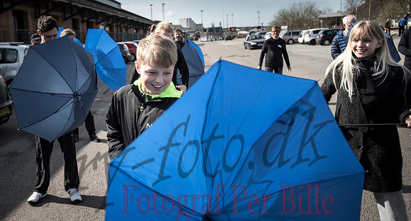 Røde orm kostume og øvning - web - Fotograf Per Bille-20170402-9686