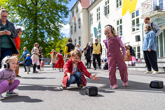 Flok 1 år-web-fotograf Per Bille-20250504AAA02353