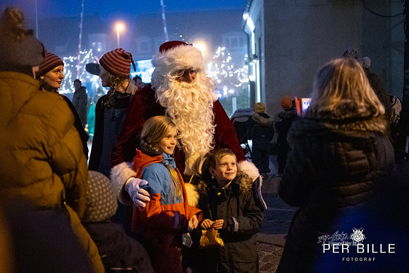 Juletræstænding Ry-web -Fotograf_Per_Bille-20221126DSC07005