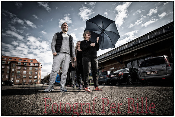 Røde orm kostume og øvning - web  med filter - Fotograf Per Bille-20170402-9689