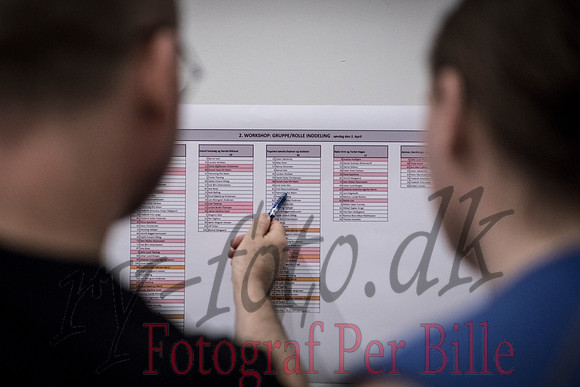 Røde orm kostume og øvning - web - Fotograf Per Bille-20170402-0062