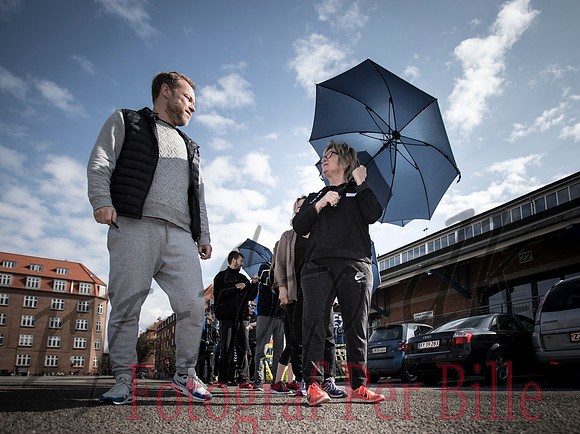 Røde orm kostume og øvning - web - Fotograf Per Bille-20170402-9687
