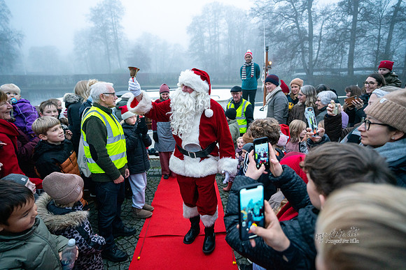 Juletræstænding Ry-print -Fotograf_Per_Bille-20221126DSA01017