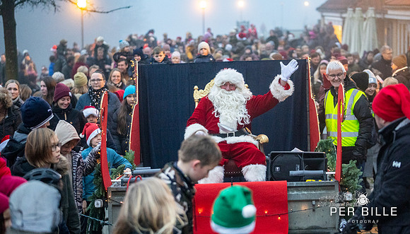 Juletræstænding Ry-web -Fotograf_Per_Bille-20221126DSC06934
