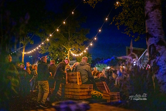 Ung Kult stemning-PRINT-Fotograf Per Bille-20230823DSC05589