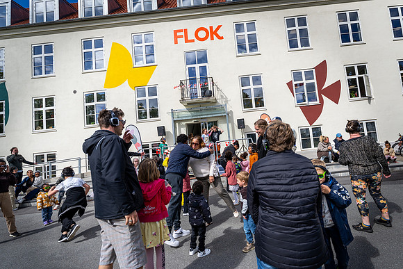 Flok 1 år-web-fotograf Per Bille-20250504AAA02290