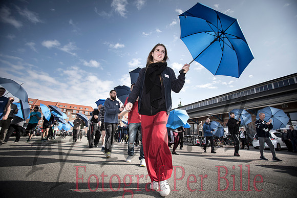 Røde orm kostume og øvning - web - Fotograf Per Bille-20170402-9709