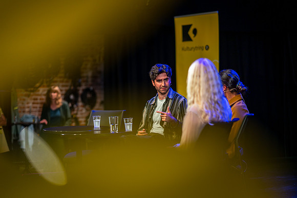 Stemning Mandag-web-Fotograf Per Bille-20250623-AAA00109