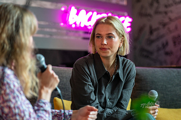 Å bygge en skuespillerkarriere-web-Fotograf Per Bille-20250624-AAA02023