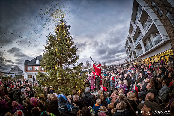 web Juletræstænding mm- fotograf Per Bille-2-17