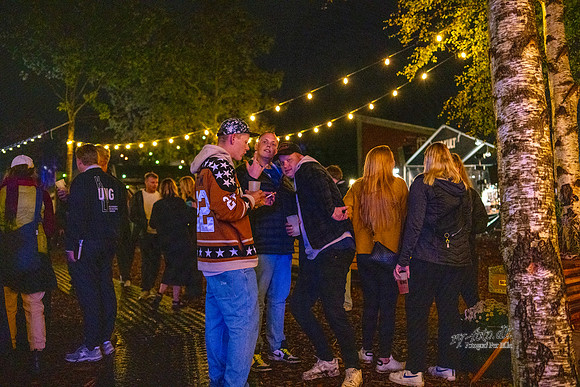 Ung Kult stemning-PRINT-Fotograf Per Bille-20240822DSC02997