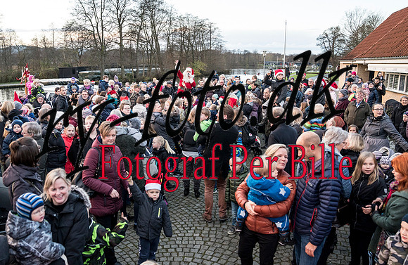 Juletræstænding Ry 2017 - print- Fotograf Per Bille-20171124-1890