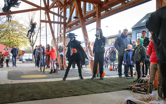 HAlloween Ry City web-20181026-0140