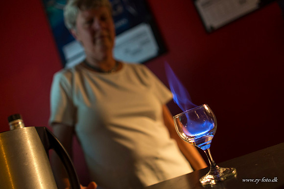 Ry by night 2012-8464