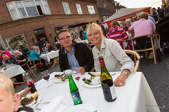 Ry by night 2012-8265