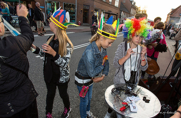 Ry by night 2012-8258