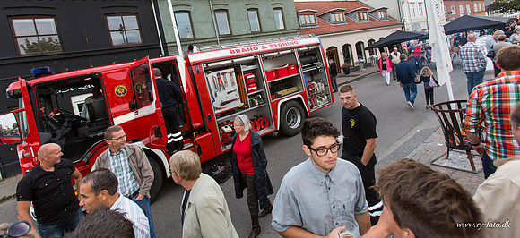 Ry by night 2012-8282