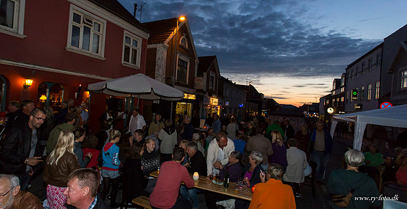 Ry by night 2012-8373