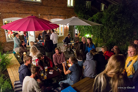 Ry by night 2012-8483