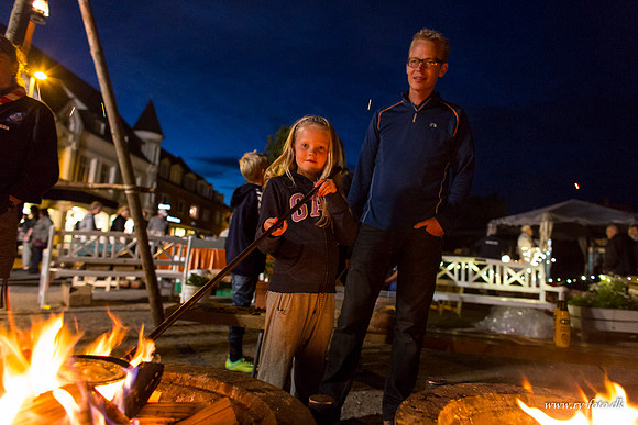 Ry by night 2012-8420