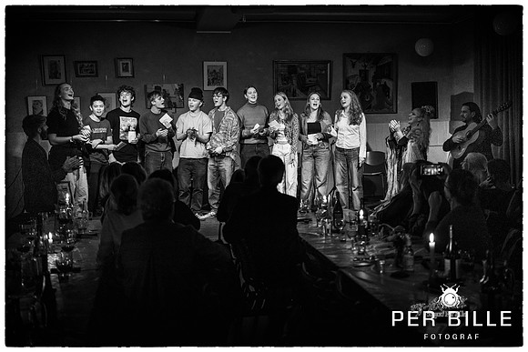 Flamenco og Sherry Alken-fb- passport-fotograf Per Bille-240202-DSC09709-Edit