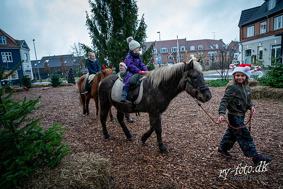 Jul - Fotograf Per Bille-20191214-07913