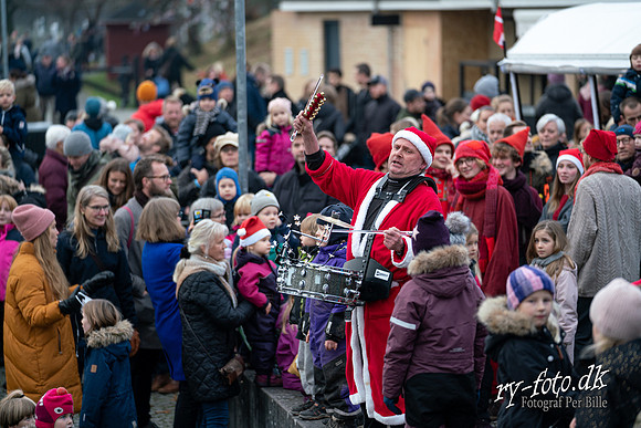 Juletræestænding Ry 2019  - web  - Fotograf Per Bille-20191117-00617