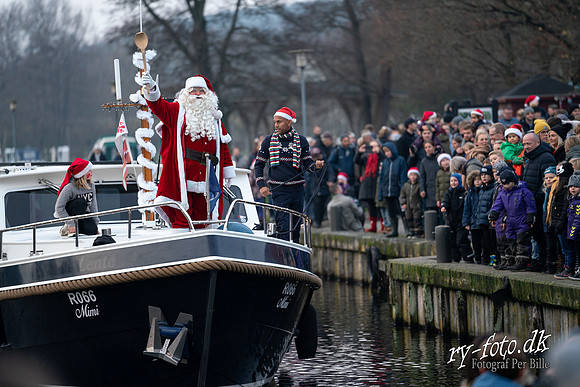 Juletræestænding Ry 2019  - web  - Fotograf Per Bille-20191117-00747